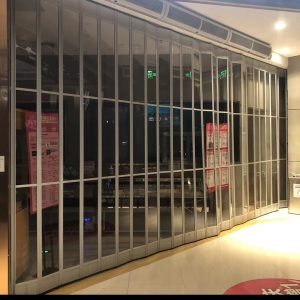 Polycarbonate Folding Doors