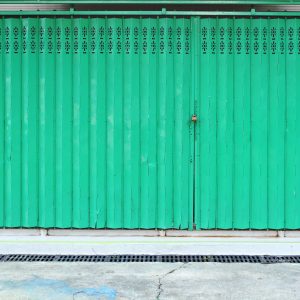 polycarbonate folding door